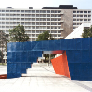 De diepte (gepolychromeerde oude scheepsplaten, Universiteit Tilburg, 1992)