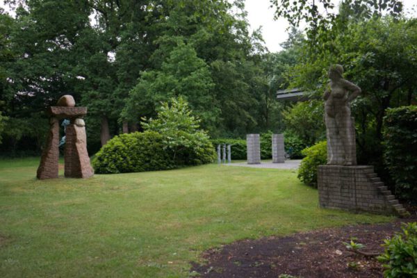 web-Beeldentuin Galerie Kring van Beeldhouwers - voorjaar 2025 (21)