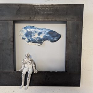 Waiting, porselein, fotoprint, staal